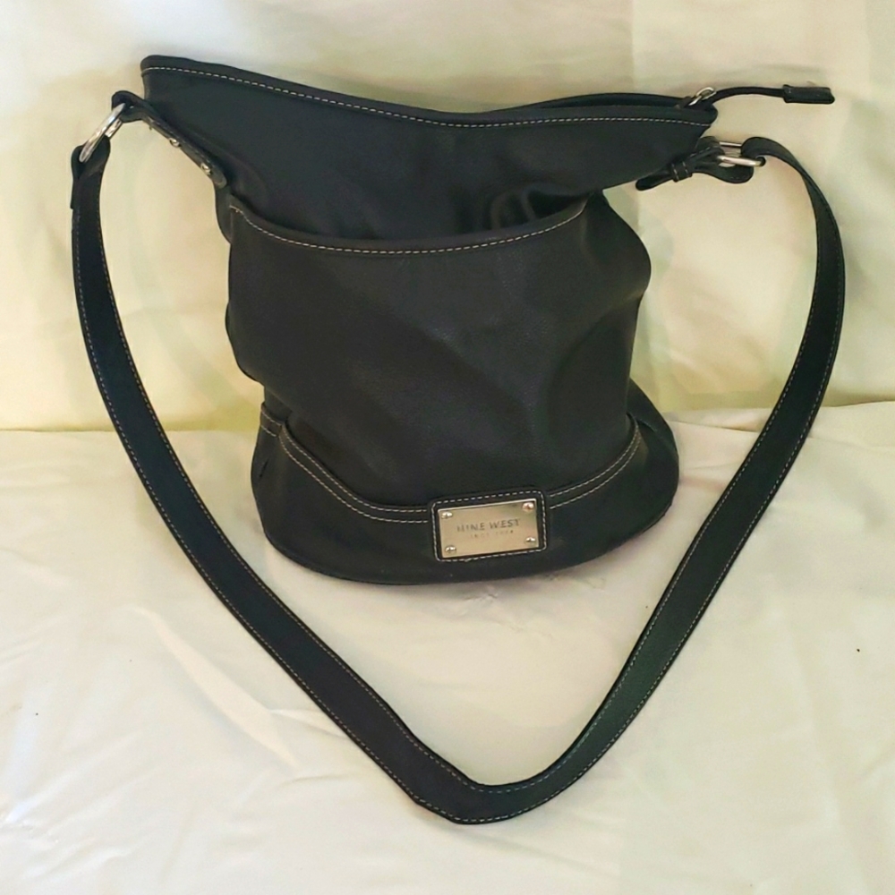 Nine West over the shoulder purse black
